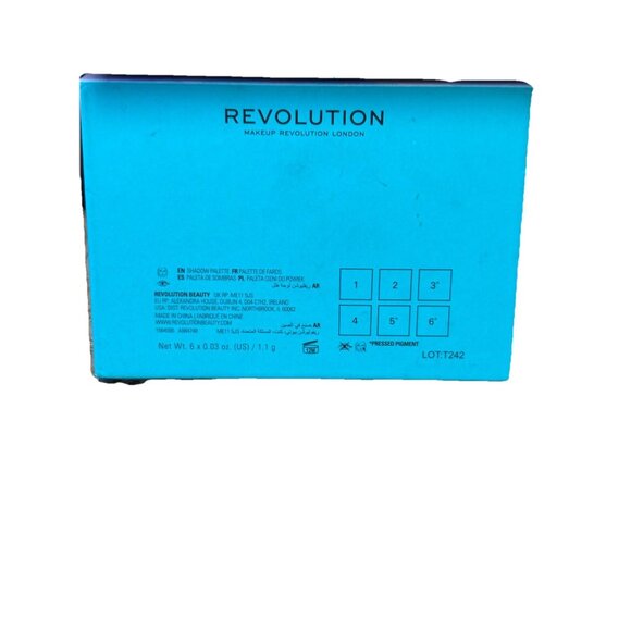 MAKEUP REVOLUTION Power Shadow Palette Manifest Boo - Picture 3 of 4
